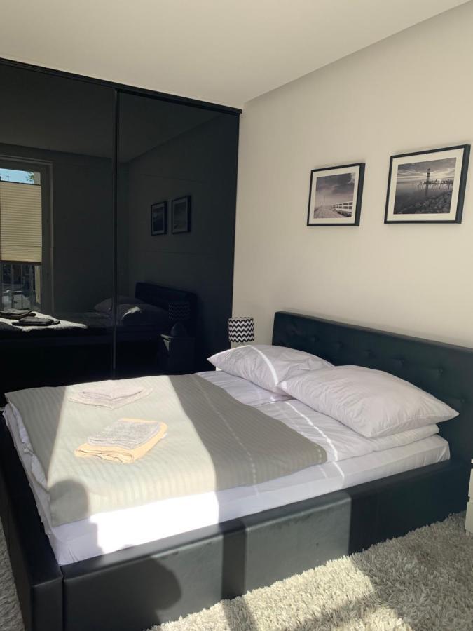 Nowoczesny Apartament III Al. Nmp Ченстохова Екстер'єр фото